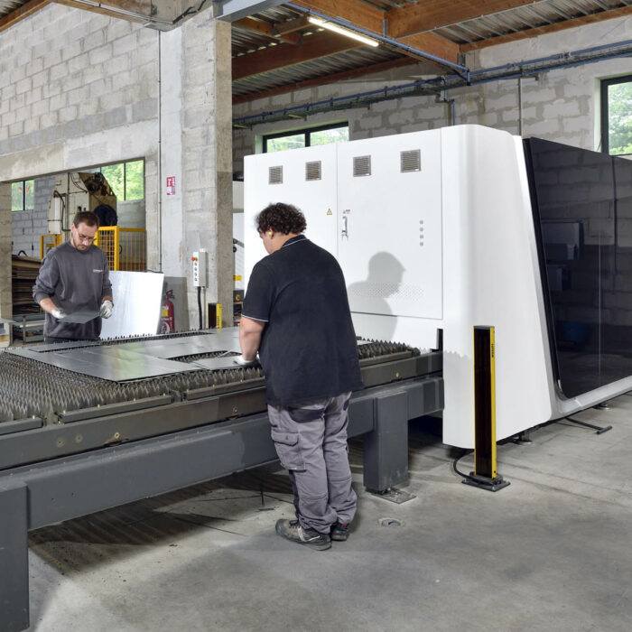 L'entreprise les mergers 6 Caniveaux de ventilation les mergers