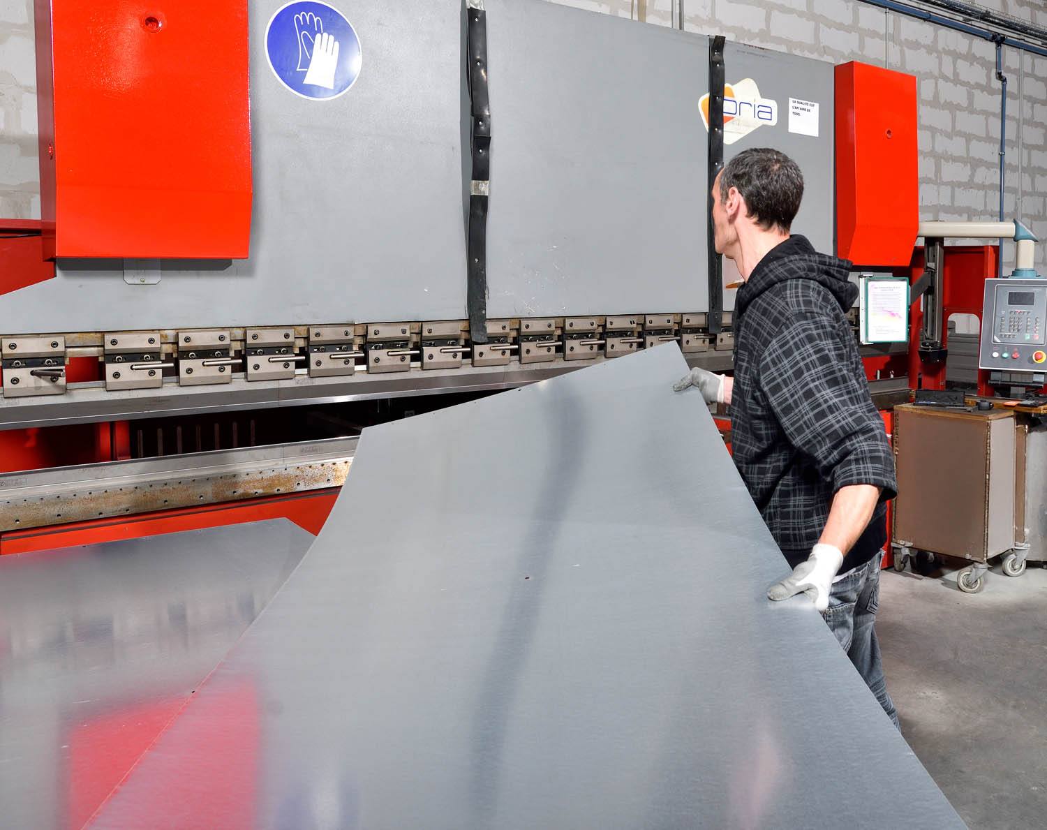 fabrication-caniveaux-les-mergers